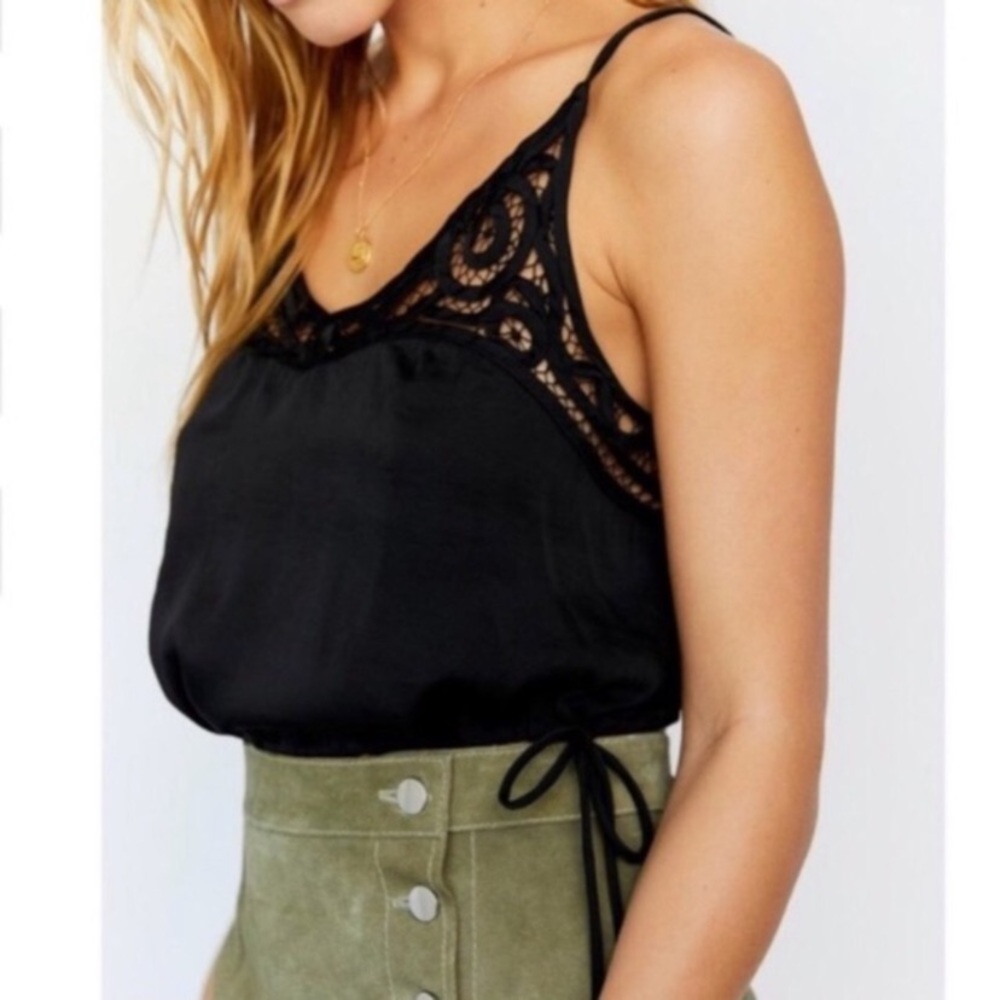 FREE PEOPLE Blouson Brami In Black Crop Top - Picture 2 of 9